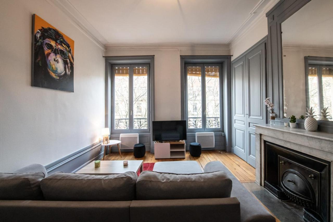 Le Vendome - Bel Appartement Proche Centre Ville Лион Экстерьер фото